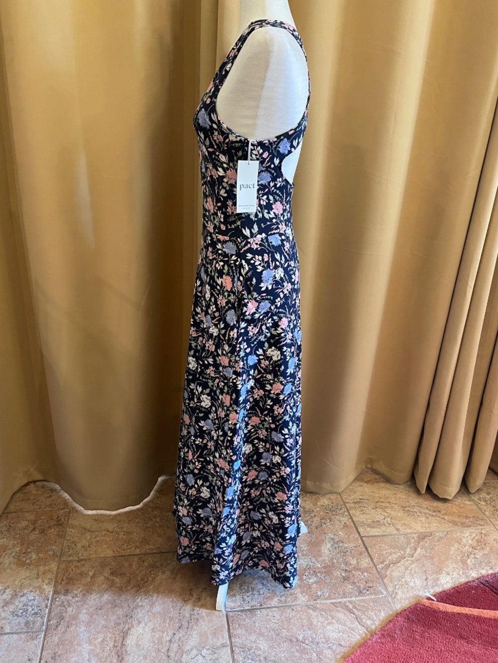 NEW! Pact Dayspring Blooms Fit Flare Maxi Dress Size S NWT! - Picture 5 of 12